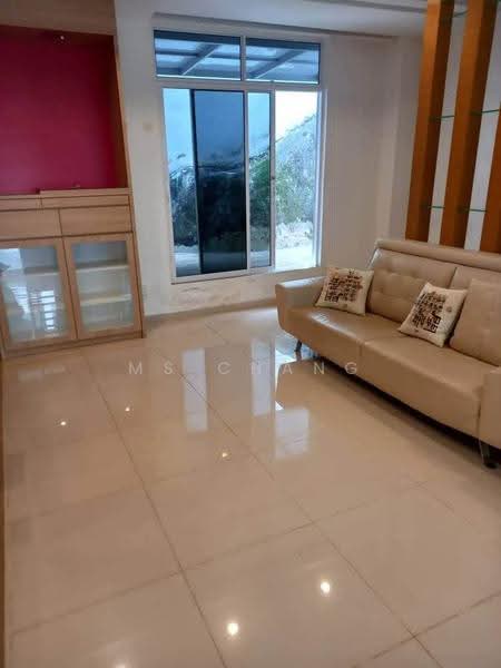 Rumah Bandar untuk Dijual di Ayer Itam (Penang) - Ms Chang - Living Room - PropertyGuru.com.my