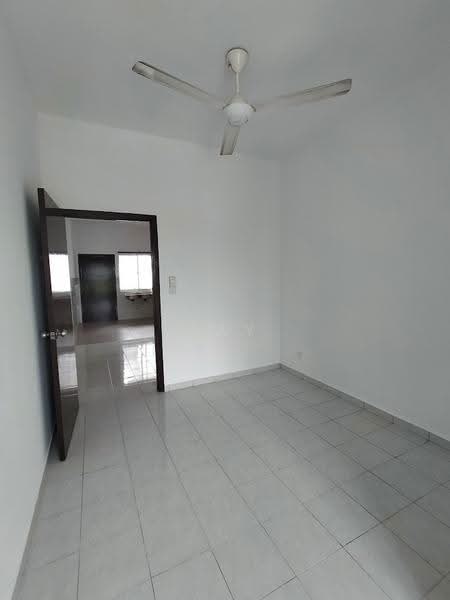 Apartment for Sale at Taman Tropika 2 - May Tai - Interior - PropertyGuru.com.my