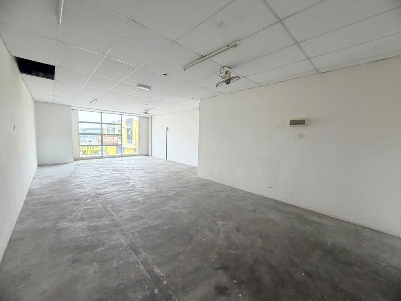 Shop for Rent in Kampung Sri Cheeding (Jenjarom) - Nicholas Lim - Interior - PropertyGuru.com.my