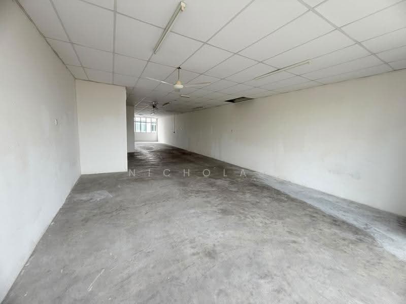 Shop for Rent in Kampung Sri Cheeding (Jenjarom) - Nicholas Lim - Interior - PropertyGuru.com.my