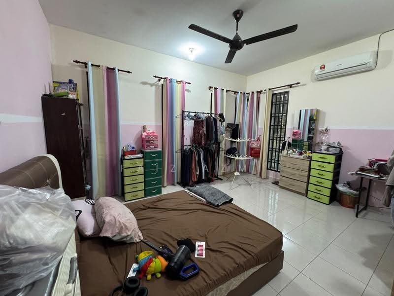 Semi-Detached House for Sale in Kuantan (Pahang) - Faiz Azmi - Bedroom - PropertyGuru.com.my