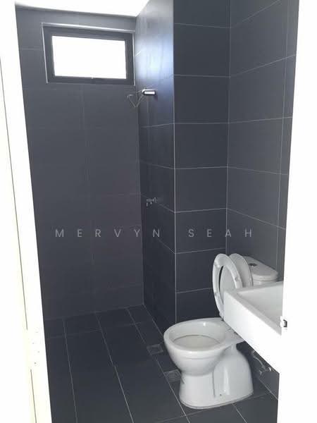 Condominium for Sale at Aspen Residences - Mervyn Seah - Bathroom - PropertyGuru.com.my