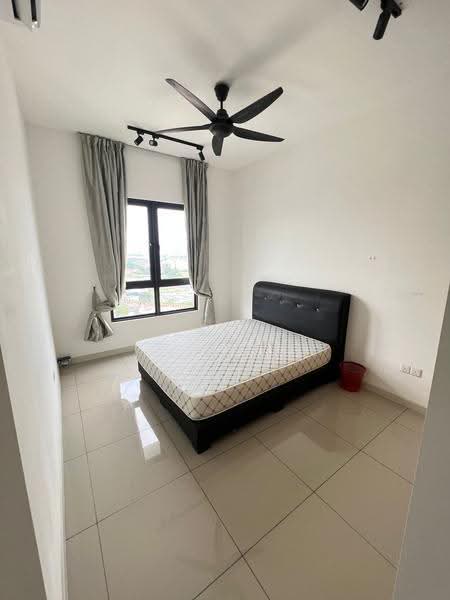 Kediaman Servis untuk Dijual di Savio @ Riana Dutamas - Leon Teh - Bedroom - PropertyGuru.com.my