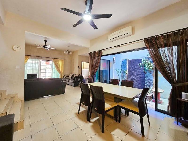 Semi-Detached House for Sale in Taman Bukit Prima (Cheras) - Alan Lee - Living Room - PropertyGuru.com.my