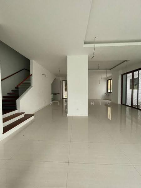 Semi-Detached House for Sale in Presint 8 (Putrajaya) - Azizirrahim . - Living Room - PropertyGuru.com.my
