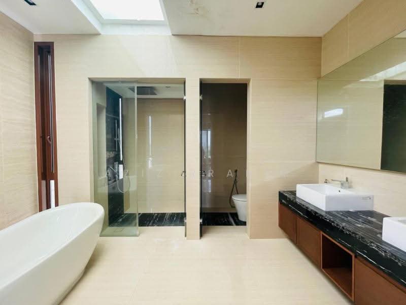 Semi-Detached House for Sale in Presint 8 (Putrajaya) - Azizirrahim . - Bathroom - PropertyGuru.com.my