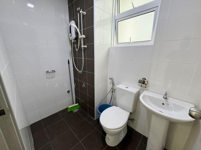 Condominium for Sale at Dwiputra Residences - Tasya Ruslan - PropertyGuru.com.my