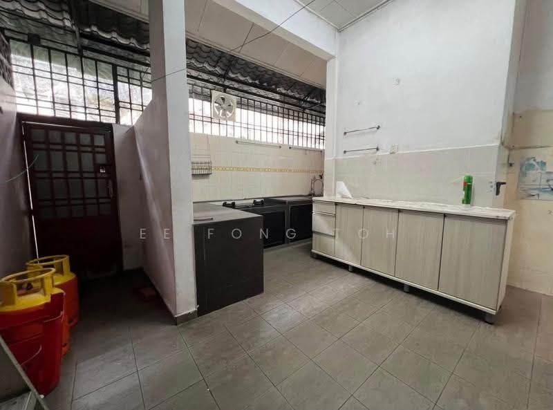 1-storey Terraced House for Sale in Taman Nusa Bestari (Iskandar Puteri (Nusajaya)) - Ee Fong Toh - Kitchen - PropertyGuru.com.my