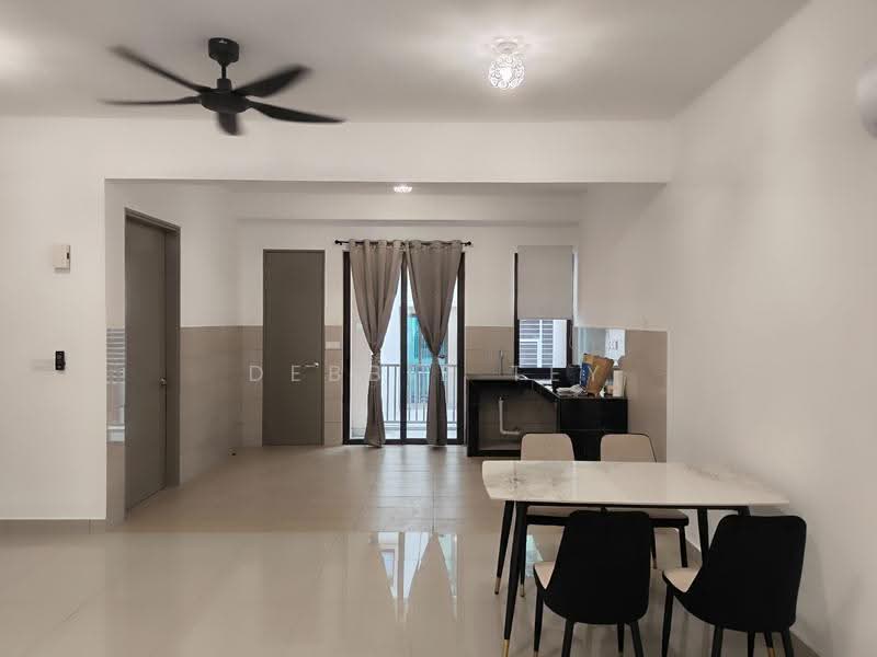 1.5-storey Terraced House for Rent in Bandar Puteri Bangi (Bangi) - Debbie Tey - Living Room - PropertyGuru.com.my