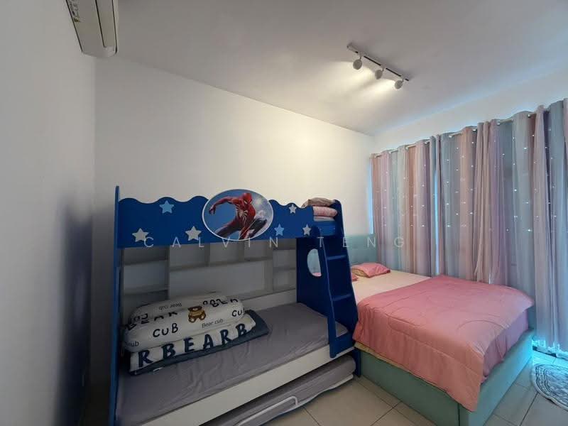 Condominium for Sale at Queens Residences Q1 @ Queens Waterfront - Calvin Teng - Bedroom - PropertyGuru.com.my