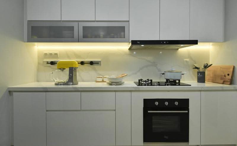 Service Residence for Sale at Divine KLCC - Ginger Kong - Kitchen - PropertyGuru.com.my