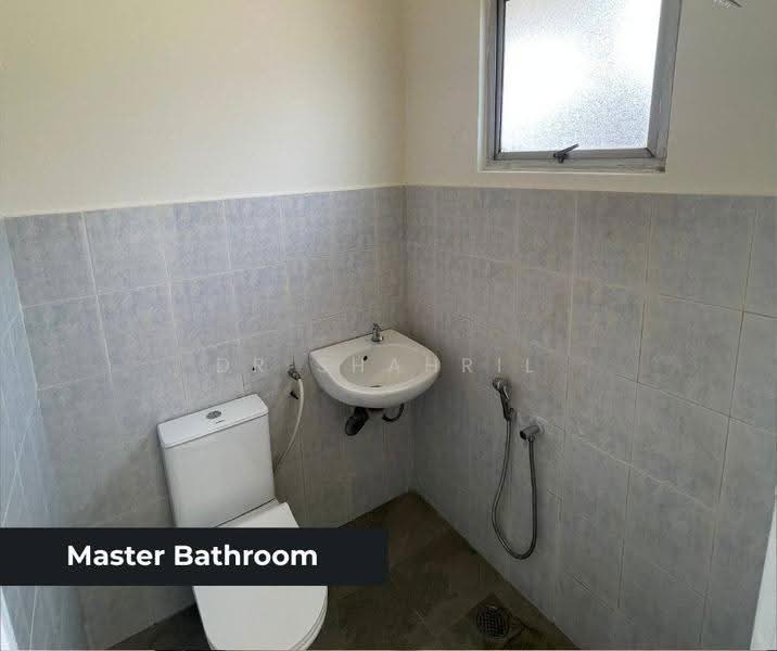 1-storey Terraced House for Sale in Bandar Saujana Putra (Tanjong Duabelas) - Dr Shahril Nizam - Bathroom - PropertyGuru.com.my