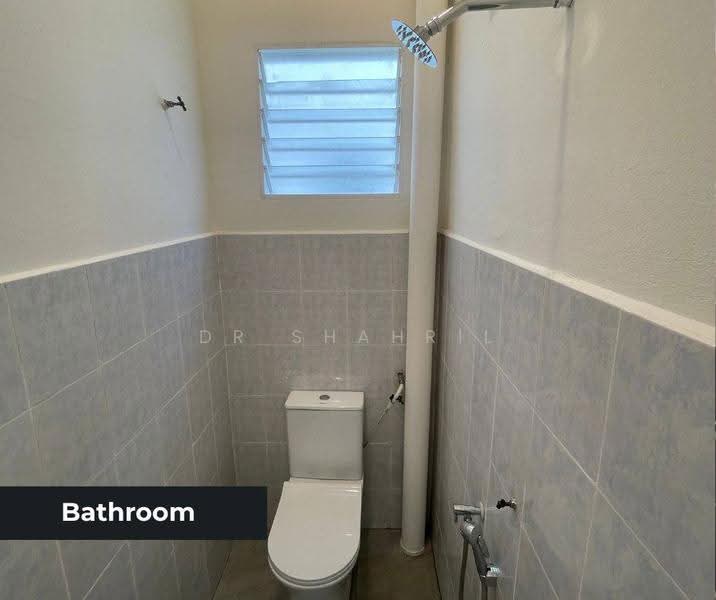 1-storey Terraced House for Sale in Bandar Saujana Putra (Tanjong Duabelas) - Dr Shahril Nizam - Bathroom - PropertyGuru.com.my