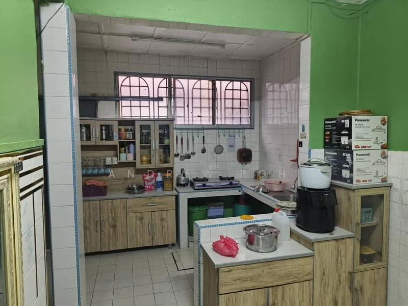 2-storey Terraced House for Sale in Taman Sri Muda (Shah Alam) - Andrew Poh - Kitchen - PropertyGuru.com.my