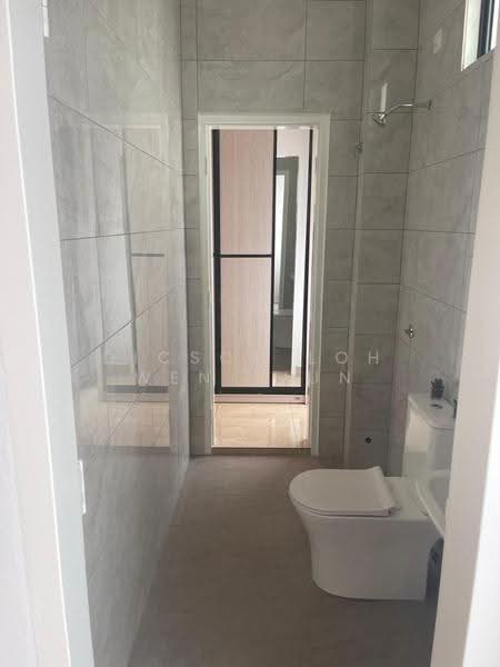 2-storey Terraced House for Sale in Tangga Batu (Tanjong Kling) - Dicson Loh Wen Jiun - Bathroom - PropertyGuru.com.my