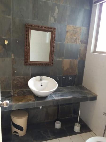Condominium for Rent at Ritze Perdana 1 - Angelyn Yong - Bathroom - PropertyGuru.com.my