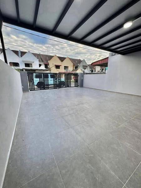 Rumah Teres 2-Tingkat untuk Dijual di Permas Jaya (Johor Bahru) - Ivy Low - Exterior - PropertyGuru.com.my