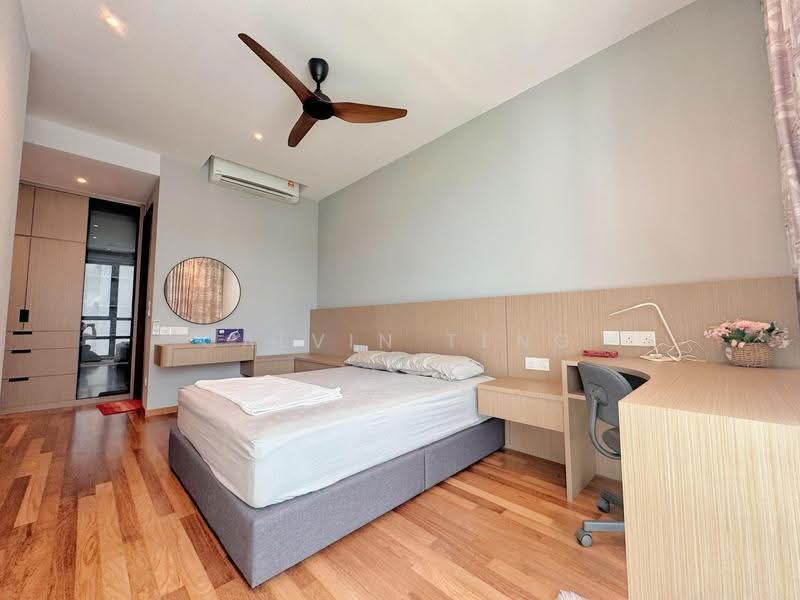 Condominium for Sale at Queens Residences Q1 @ Queens Waterfront - Calvin Teng - Bedroom - PropertyGuru.com.my