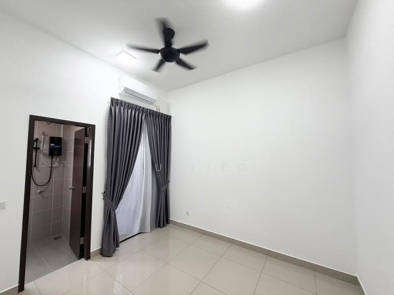 Terraced House for Rent in Iskandar Puteri (Nusajaya) (Johor) - Muslieg . - Bathroom - PropertyGuru.com.my