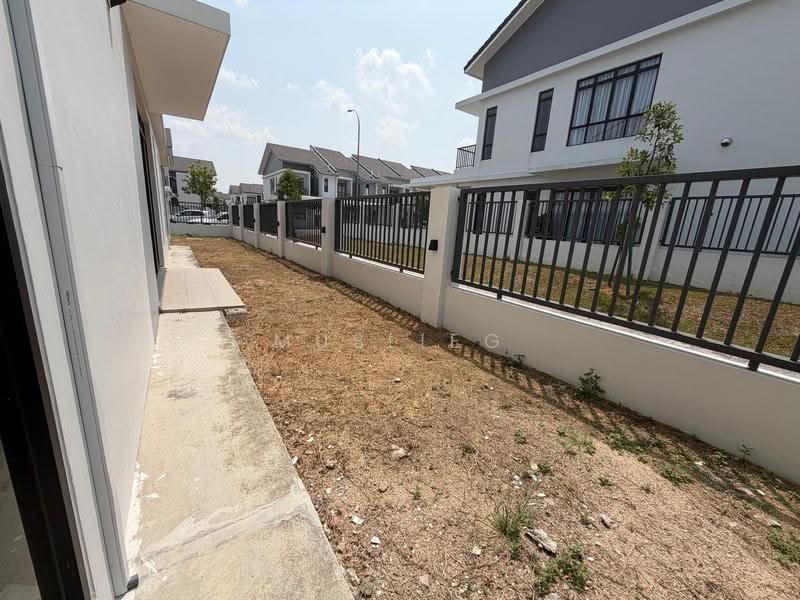 Terraced House for Rent in Iskandar Puteri (Nusajaya) (Johor) - Muslieg . - Exterior - PropertyGuru.com.my