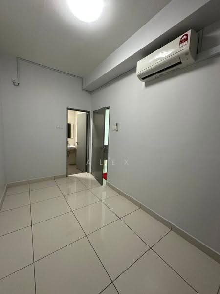 Condominium for Rent at PARC Regency (Residensi Masai) - Alex How - Interior - PropertyGuru.com.my
