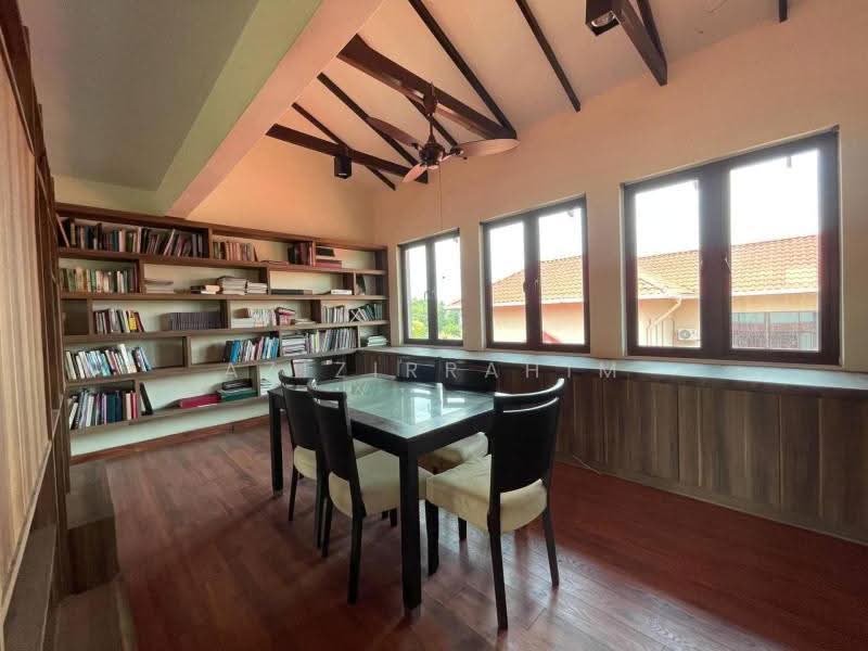 Bungalow House untuk Dijual di Putrajaya (Putrajaya) - Azizirrahim . - Study - PropertyGuru.com.my