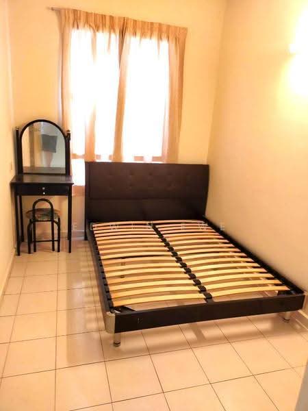 Kondominium untuk Disewa di Putra Place Condominium - Edwin Ewe - Bedroom - PropertyGuru.com.my