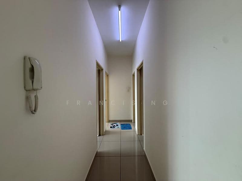 Kediaman Servis untuk Disewa di OUG Parklane - Francis Ng - Corridor - PropertyGuru.com.my