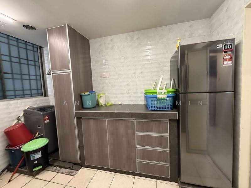 Condominium for Rent at Angkasa Condominiums - JOANNE NEOH MIN ER - Kitchen - PropertyGuru.com.my