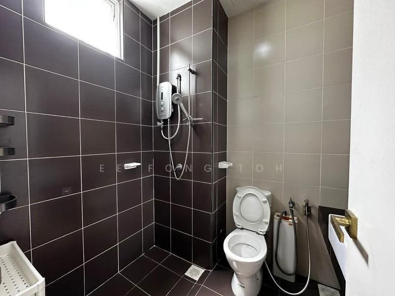 Pangsapuri untuk Dijual di Horizon Residence (Dwi Mutiara) - Ee Fong Toh - Bathroom - PropertyGuru.com.my