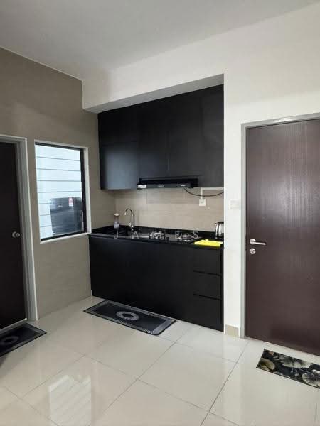 Pangsapuri untuk Disewa di KSL Bukit Gemilang - James Bong - Kitchen - PropertyGuru.com.my