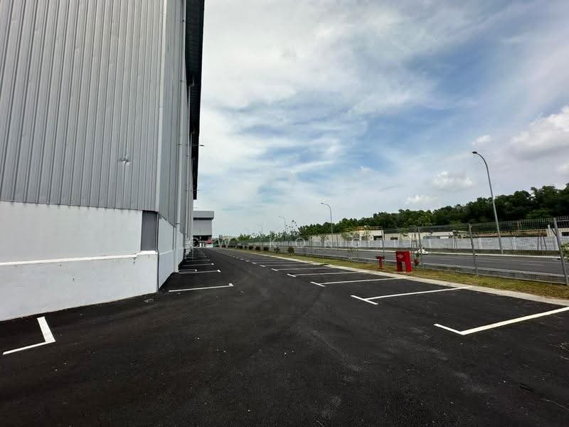 Warehouse for Rent in Klang (Selangor) - CW Kong - Exterior - PropertyGuru.com.my