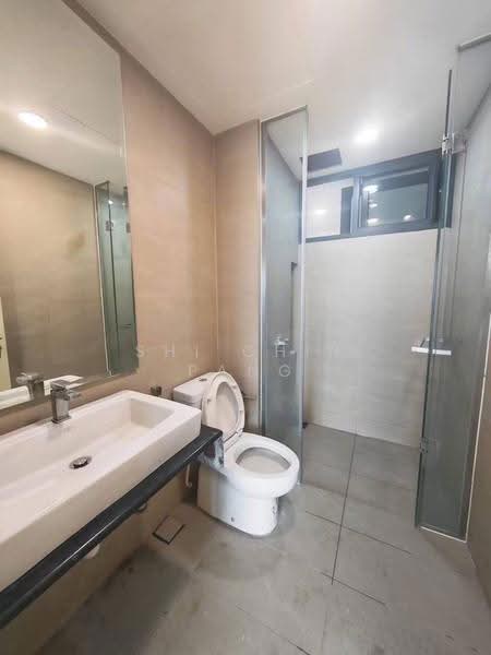 Condominium for Sale at Bora Residences - Shi Chin Pang - Bathroom - PropertyGuru.com.my
