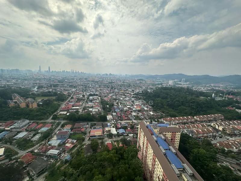 Kondominium untuk Dijual di Brezza Hill - CW Kong - PropertyGuru.com.my