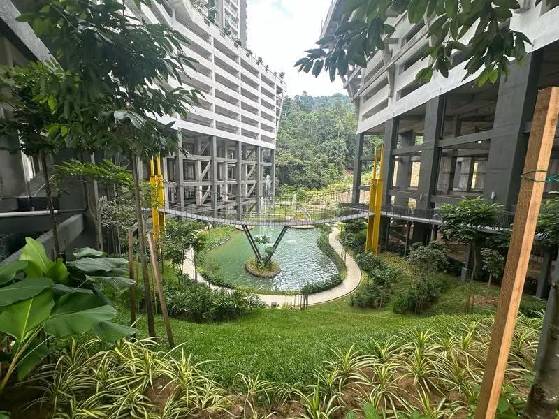 Kondominium untuk Dijual di Brezza Hill - CW Kong - PropertyGuru.com.my