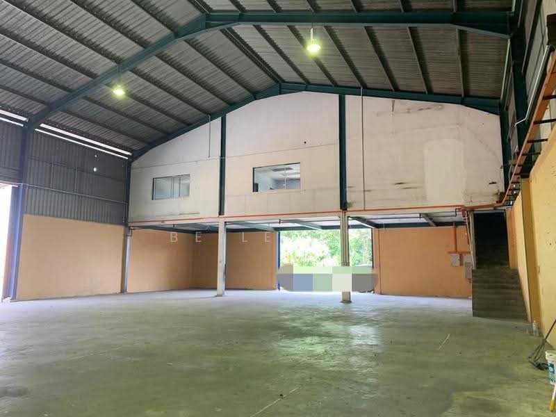 Warehouse for Rent in Kampung Sungai Buloh (Sungai Buloh) - Belle Yap - Interior - PropertyGuru.com.my
