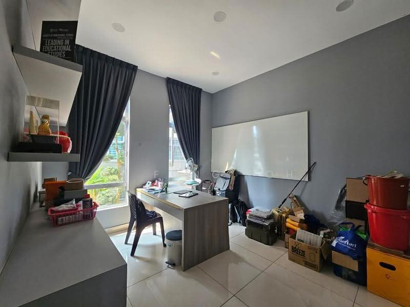 Semi-Detached House for Sale in Taman Nusa Bestari (Iskandar Puteri (Nusajaya)) - Ee Fong Toh - Study - PropertyGuru.com.my