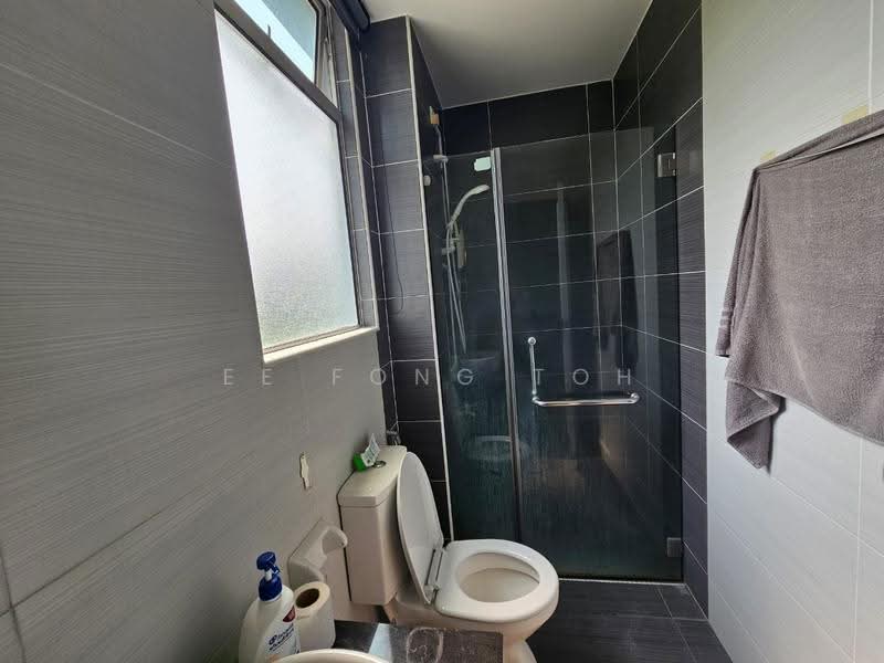 Semi-Detached House for Sale in Taman Nusa Bestari (Iskandar Puteri (Nusajaya)) - Ee Fong Toh - Bathroom - PropertyGuru.com.my
