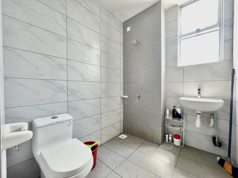 Service Residence for Rent at SKS Habitat - Sausa Lee - Bathroom - PropertyGuru.com.my