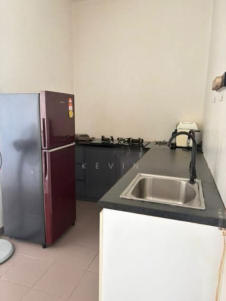 Kediaman Servis untuk Disewa di THE SENAI GARDEN (PANGSAPURI IMPIAN SENAI) - Kevin Lim - Kitchen - PropertyGuru.com.my