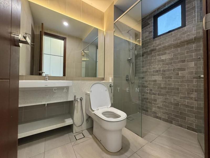 Condominium for Sale at Queens Residences Q2 @ Queens Waterfront - Calvin Teng - Bathroom - PropertyGuru.com.my