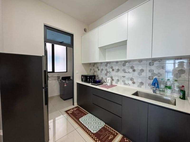 Condominium for Sale at Queens Residences Q2 @ Queens Waterfront - Calvin Teng - Kitchen - PropertyGuru.com.my
