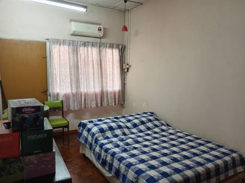 1-storey Terraced House for Sale in Taman Midah (Cheras) - Olivia Ng - Bedroom - PropertyGuru.com.my
