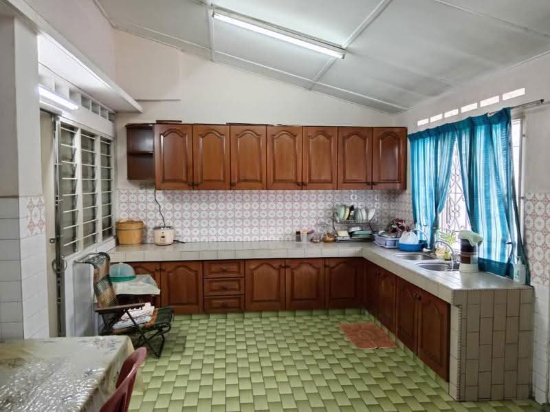 1-storey Terraced House for Sale in Taman Midah (Cheras) - Olivia Ng - Kitchen - PropertyGuru.com.my