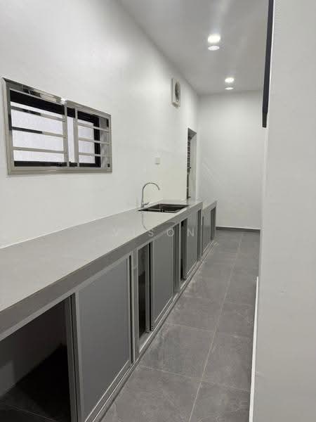 Rumah Teres 2-Tingkat untuk Disewa di Tebrau (Johor) - Vison Foo - Kitchen - PropertyGuru.com.my
