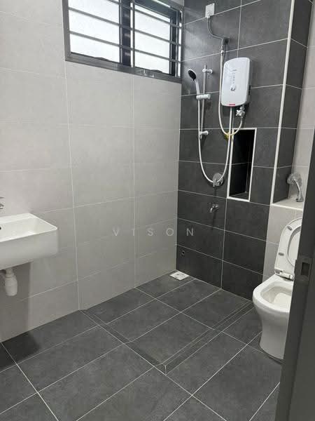 Rumah Teres 2-Tingkat untuk Disewa di Tebrau (Johor) - Vison Foo - Bathroom - PropertyGuru.com.my