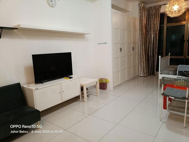 Kondominium untuk Disewa di PARC Regency (Residensi Masai) - Alex How - Living Room - PropertyGuru.com.my