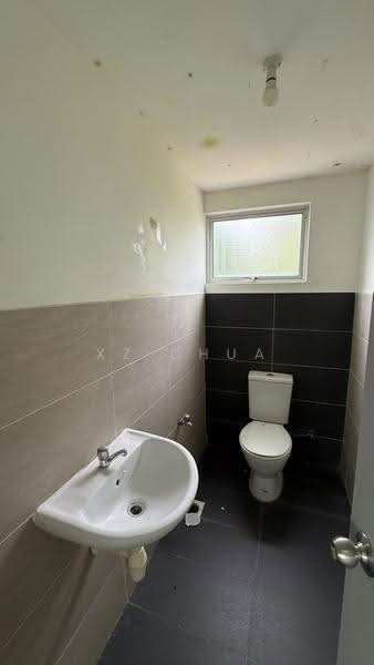 Shop for Sale in Iskandar Puteri (Nusajaya) (Johor) - XZ CHUA - Bathroom - PropertyGuru.com.my