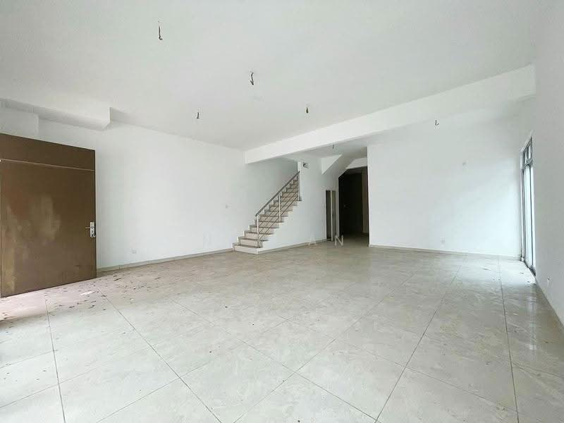 Cluster House for Sale in Setia Tropika (Johor Bahru) - Nathan Chan - Interior - PropertyGuru.com.my