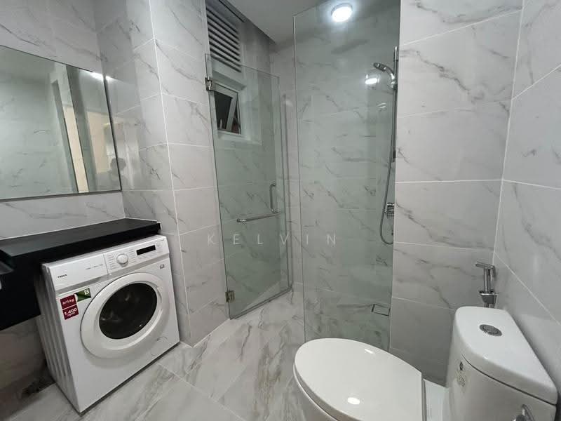 Service Residence for Rent at Met 1 Residences - Kelvin Loo - Bathroom - PropertyGuru.com.my